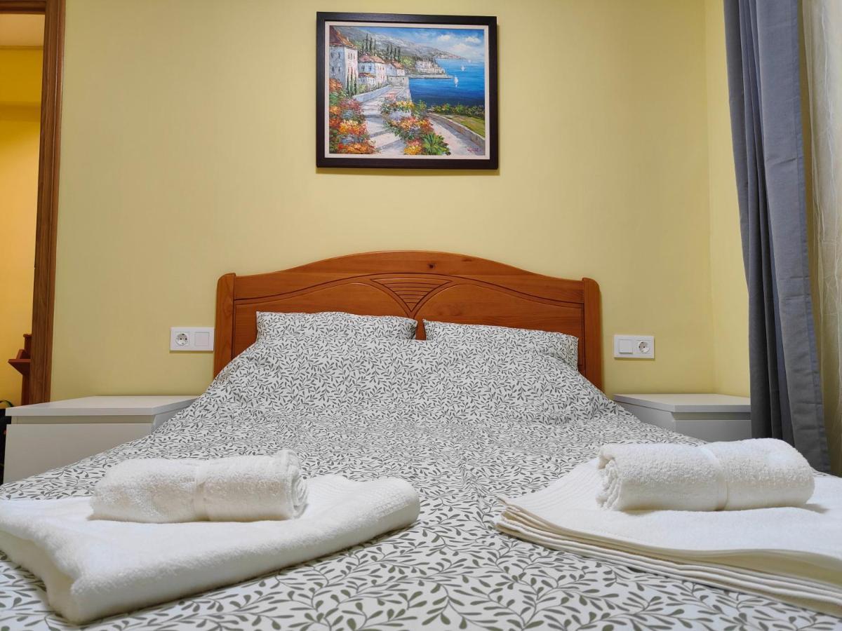Sea View Apartment Кульєра Екстер'єр фото